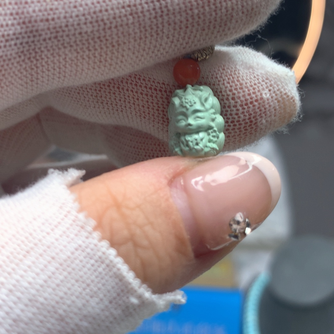 绿松石未镶嵌挂件