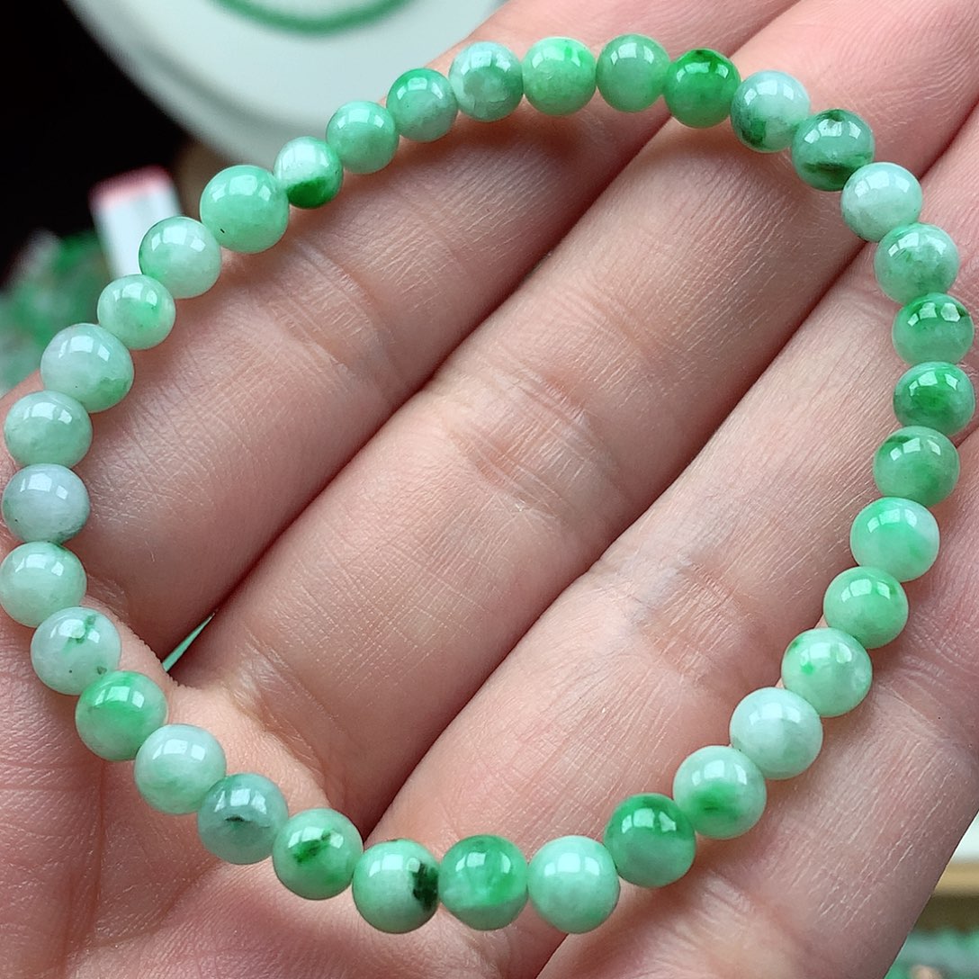 翡翠未镶嵌毛衣链翡翠