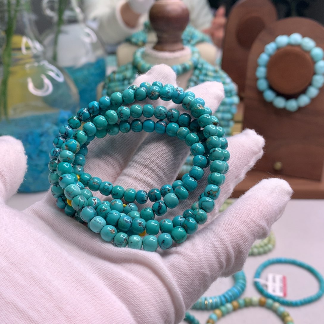 维***娜绿松石未镶嵌饰品