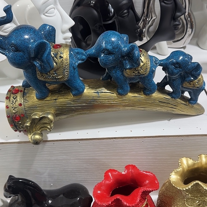 负***行树脂摆件哈哈哈哈