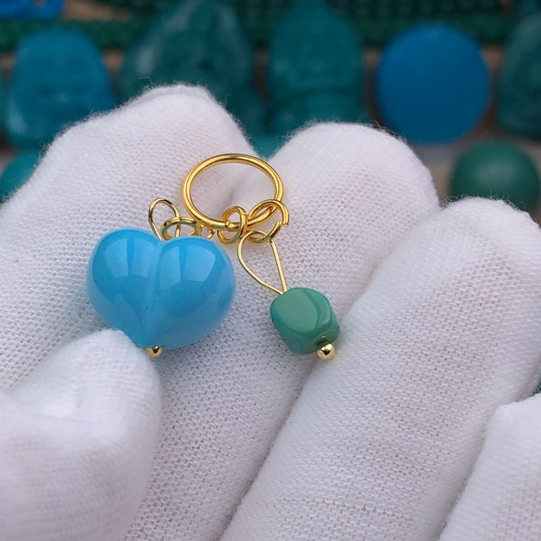 未镶嵌绿松石珠宝奇石