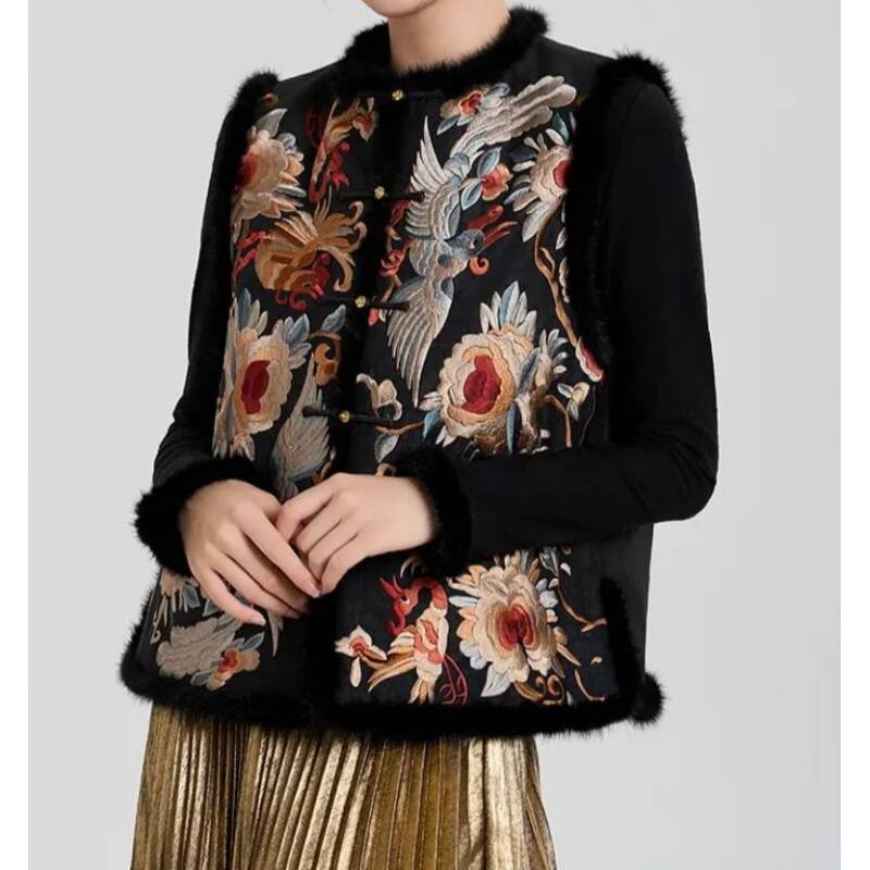 梦依-【凤求凰】新中式重工刺绣立领夹棉马甲外套2024D0910