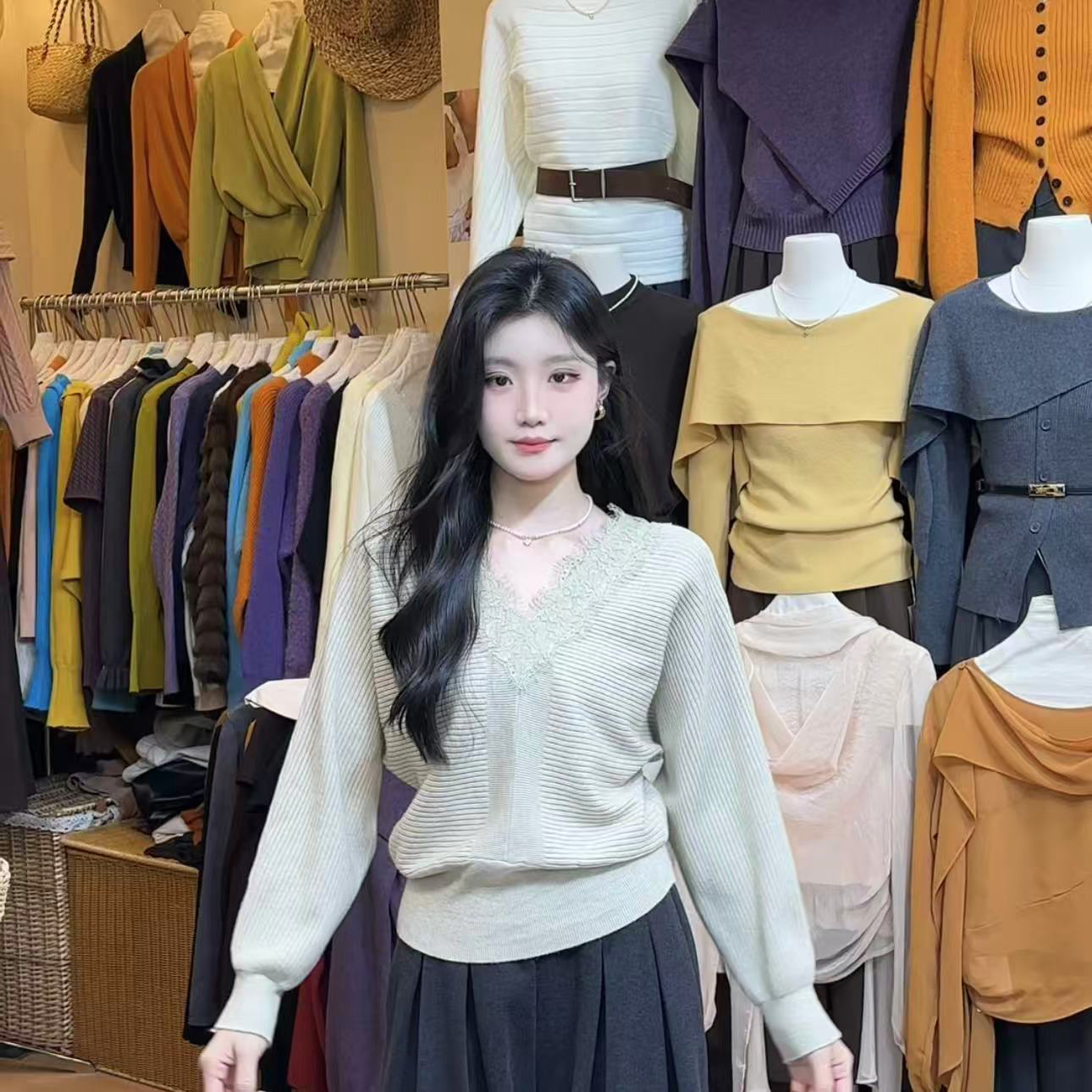 2025秋季新款百搭气质修身女蕾丝拼接针织衫