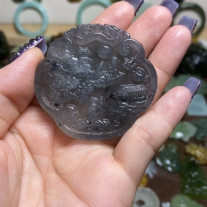 蛇纹石玉吊坠未镶嵌