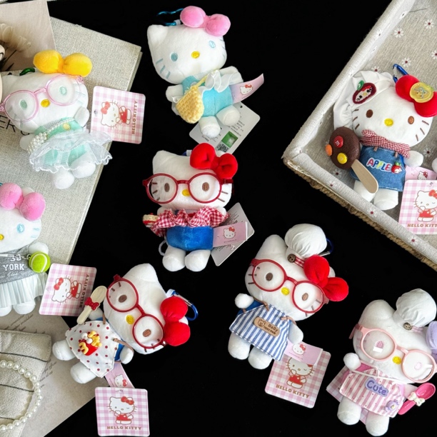正版hellokitty三丽鸥sanrio包包挂件可爱公仔钥匙扣书包挂饰玩偶