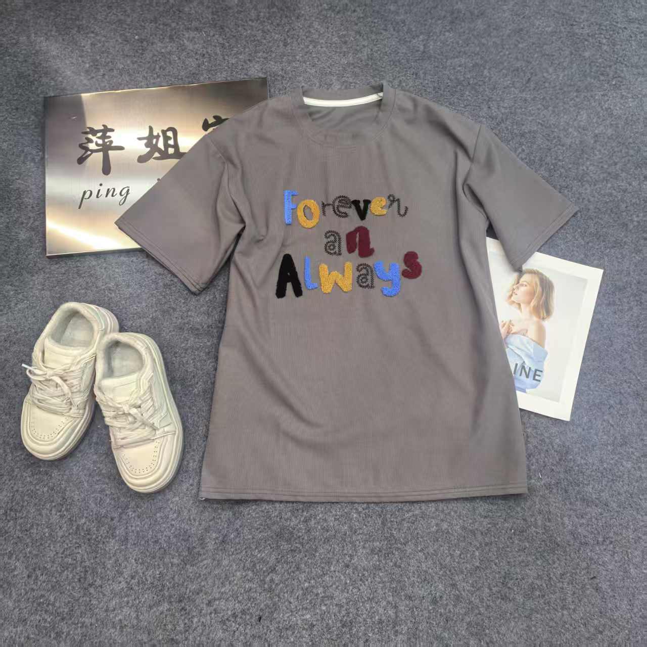 0296休闲字母百搭短袖