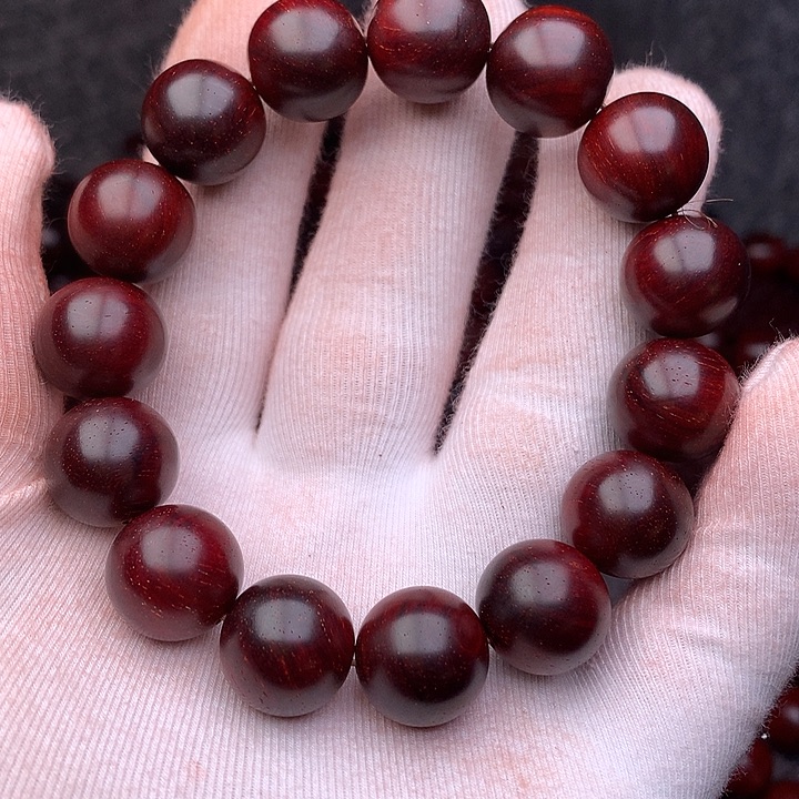 檀香紫檀（小叶紫檀）吊坠1.5高密泥料