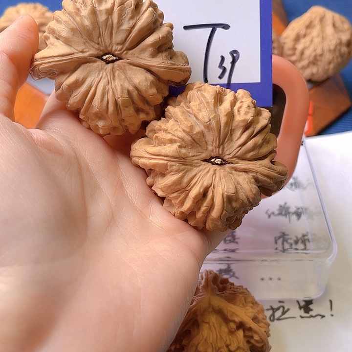 文玩核桃把件刚*文玩核桃39