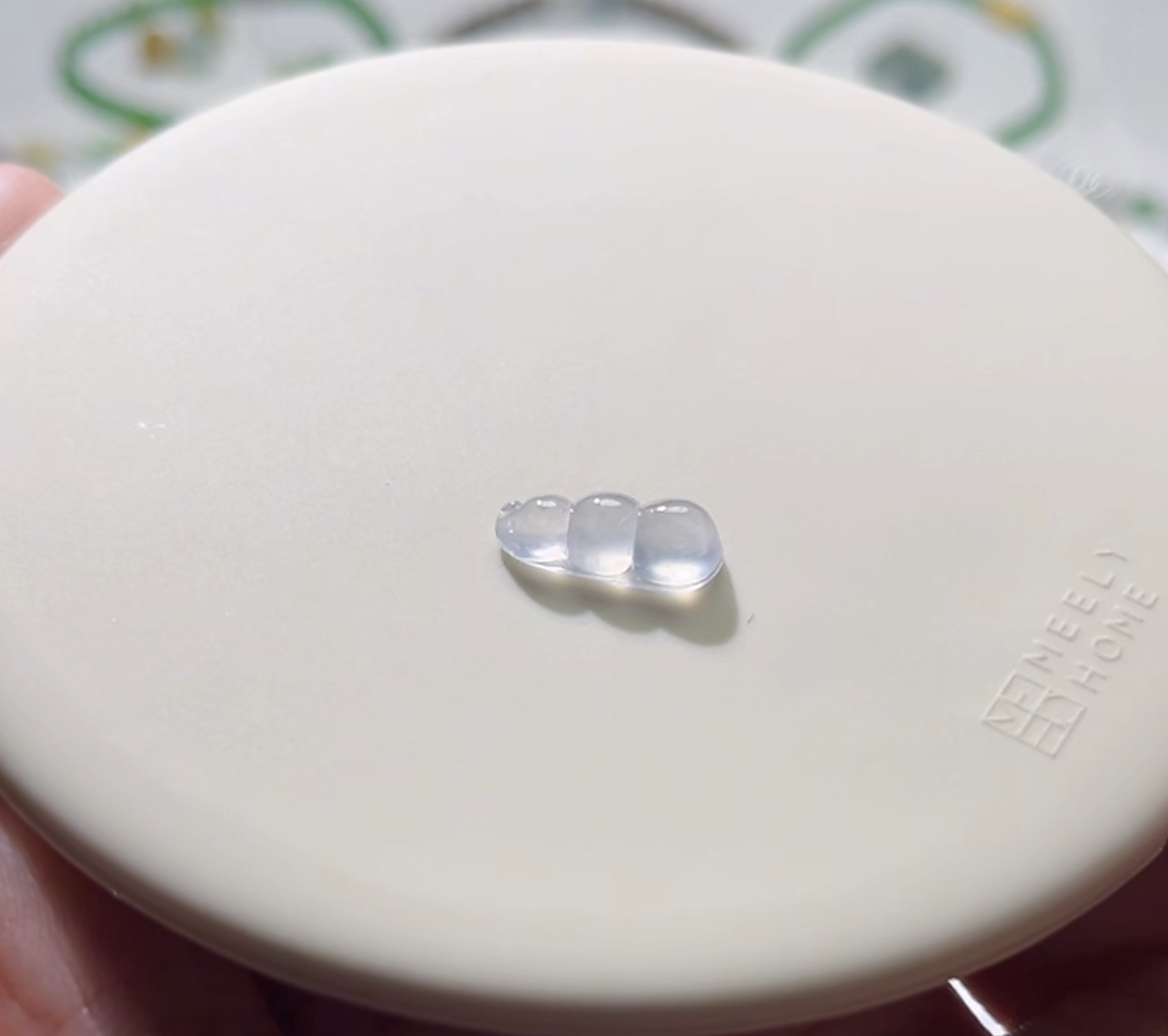 天然缅甸A货翡翠，起钢白冰豆子卡14.3/7/4.4mm