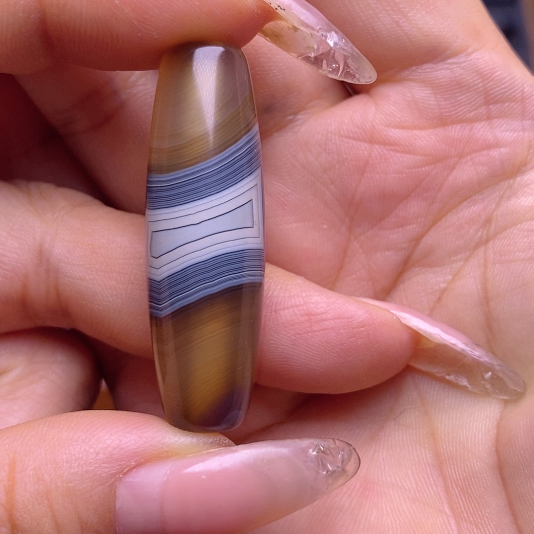 玛瑙/玉髓未镶嵌珠宝半成品苏****i