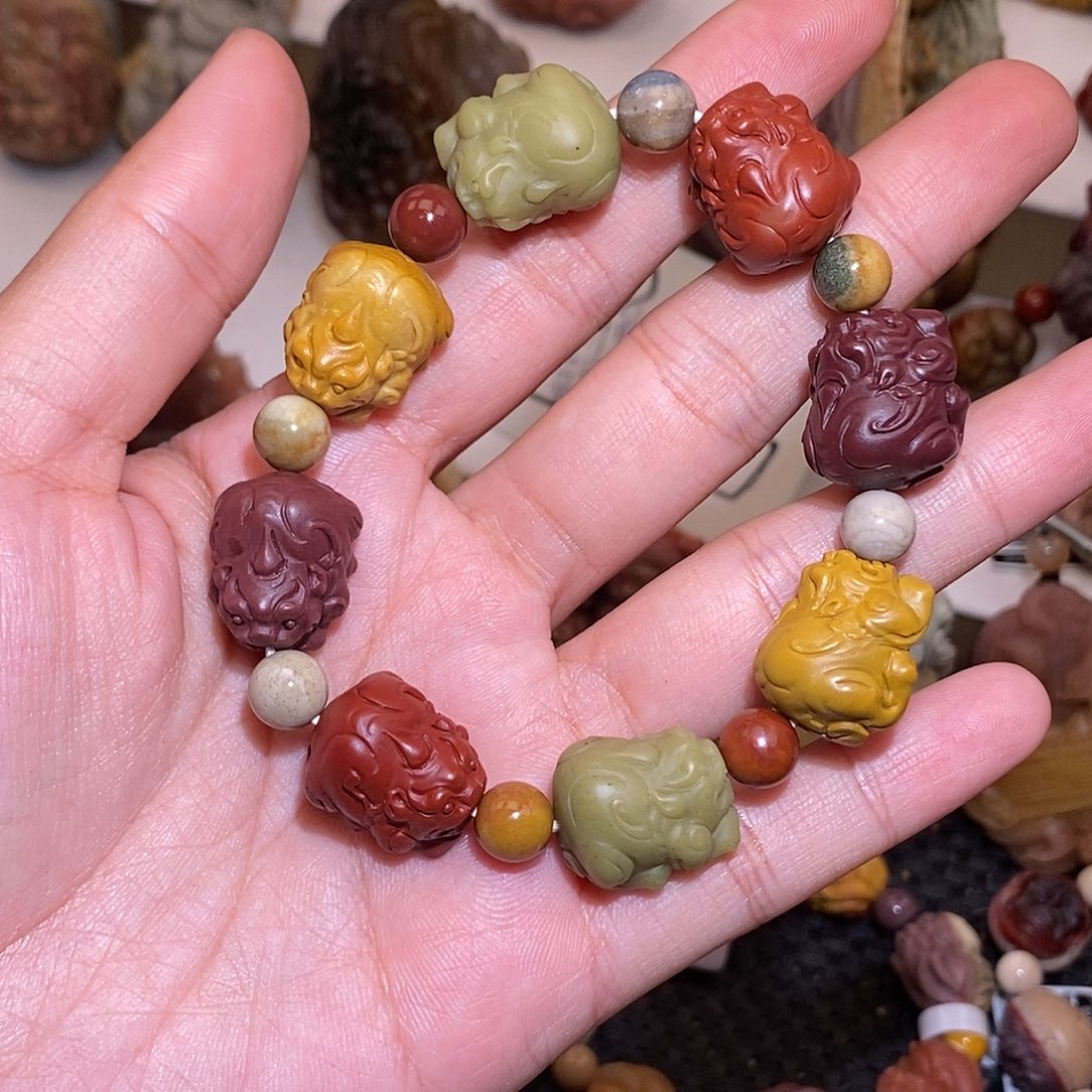 石英质玉（阿拉善玉）未镶嵌手链