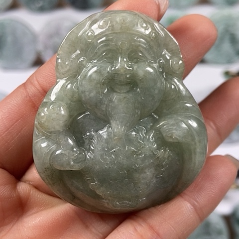 翡翠颈饰未镶嵌财神爷福利