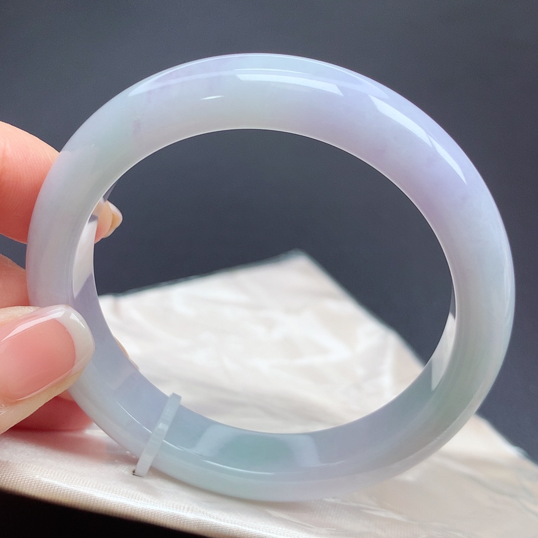 翡翠手镯未镶嵌03n n n n n n n n m