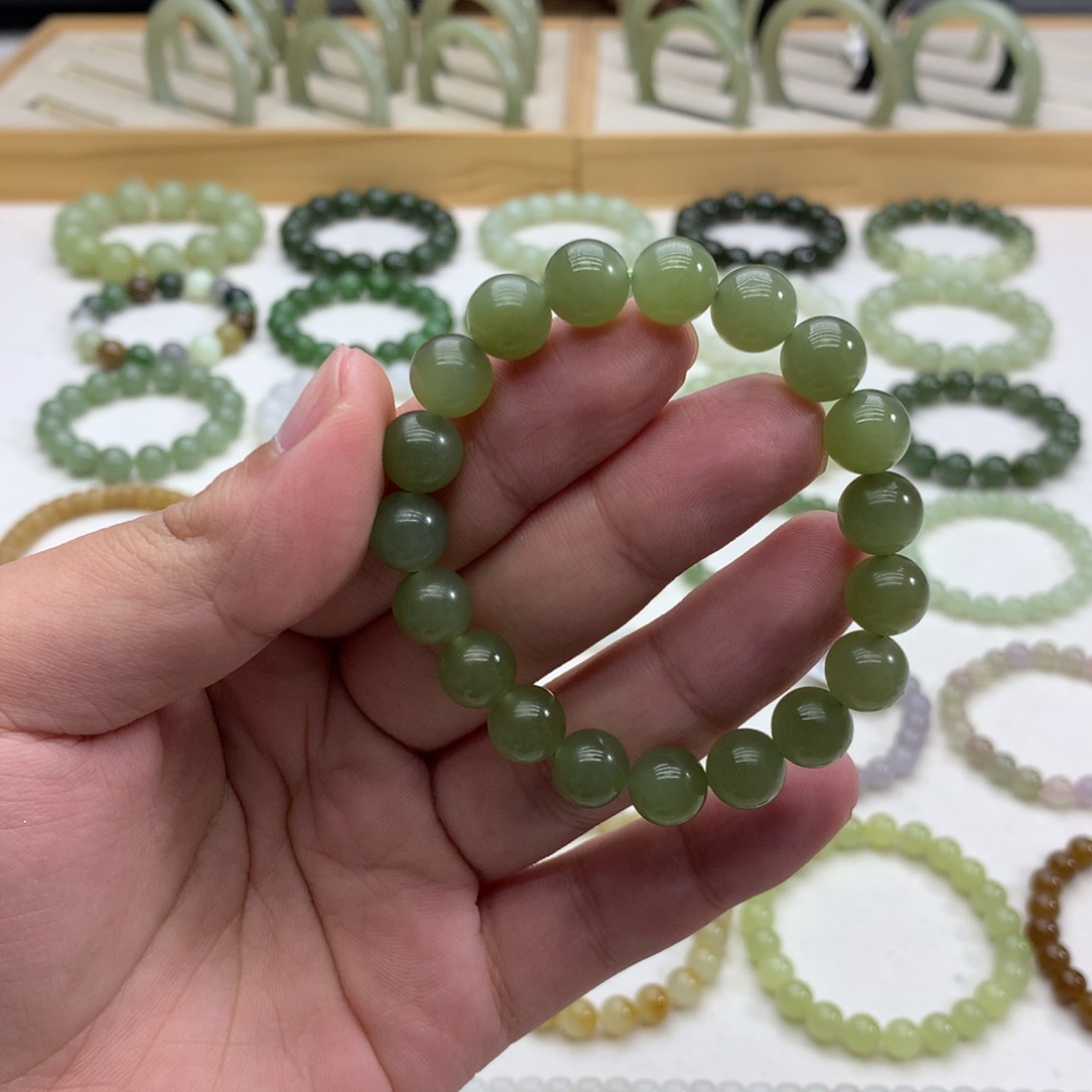 和田玉手串（湖水绿10）未镶嵌