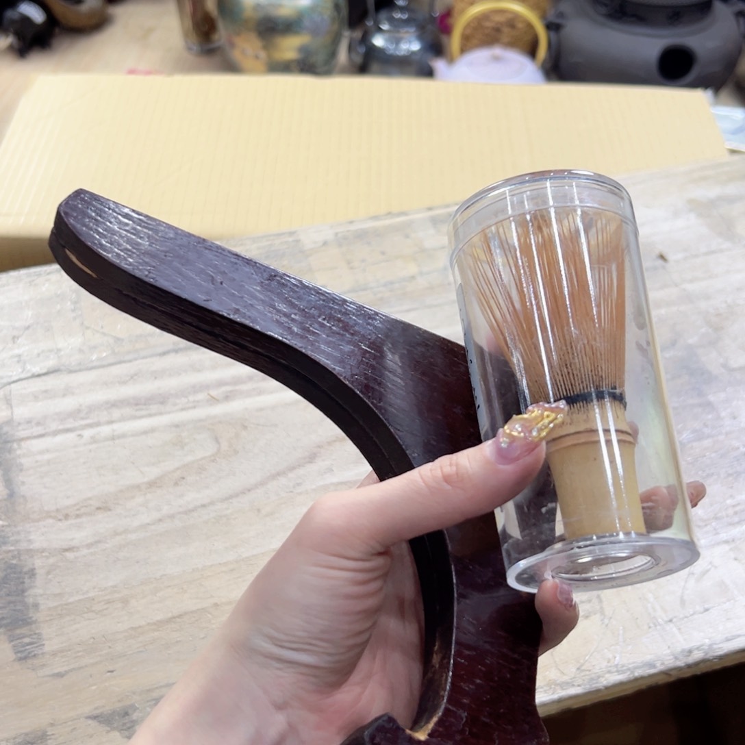 瓷片陶瓷的使用价值极好