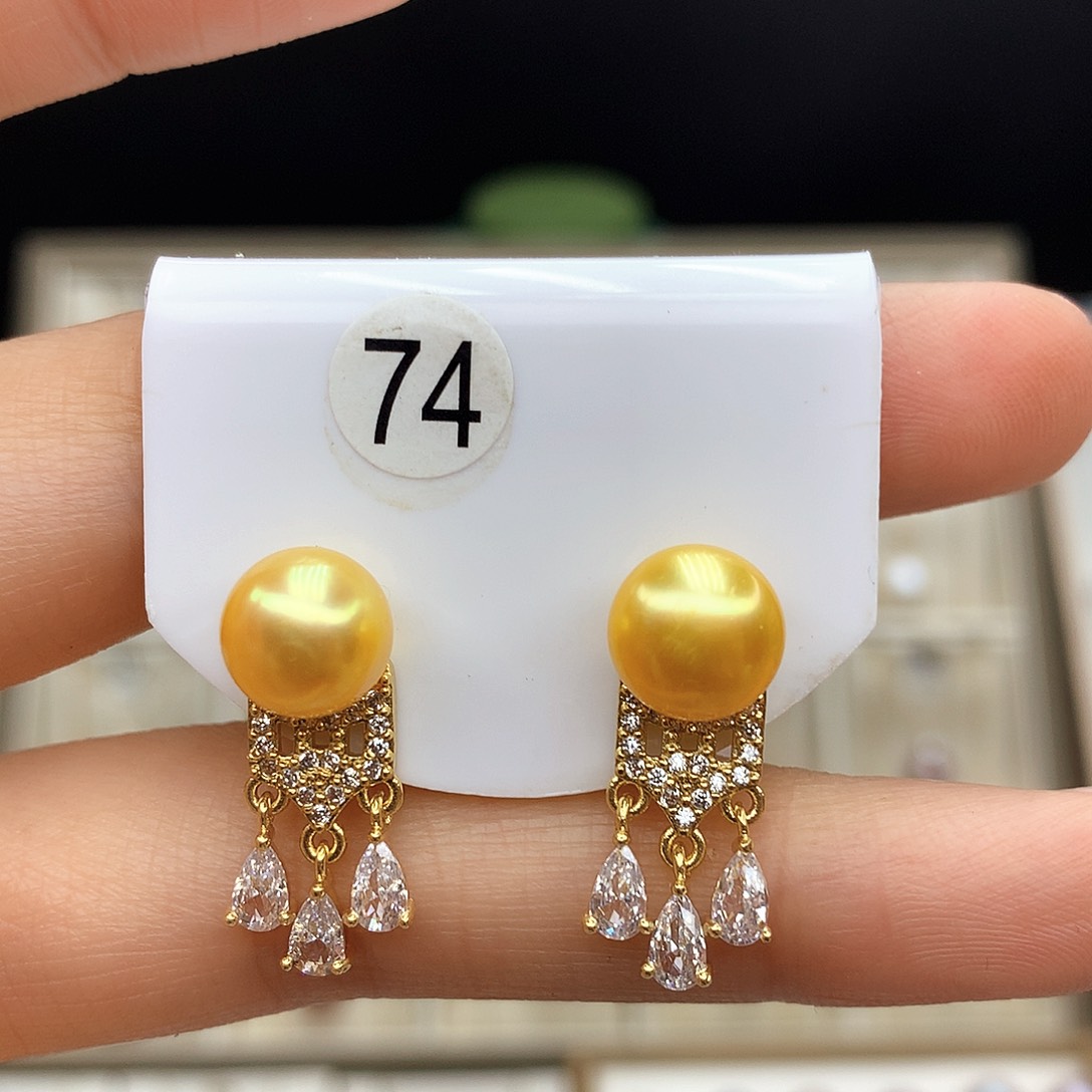 淡水珍珠颈饰合金