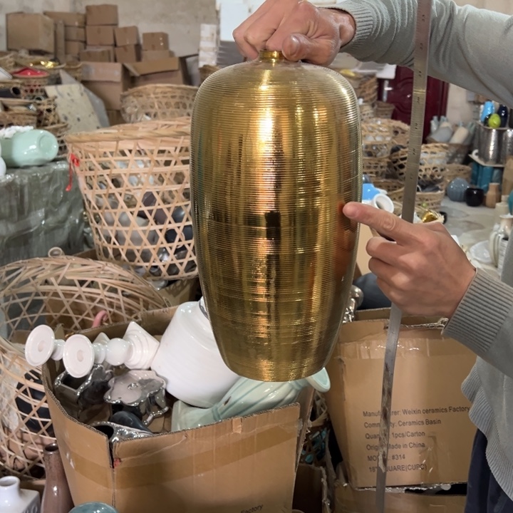 瓶高度35厘米口径2.5厘米微瑕捡漏