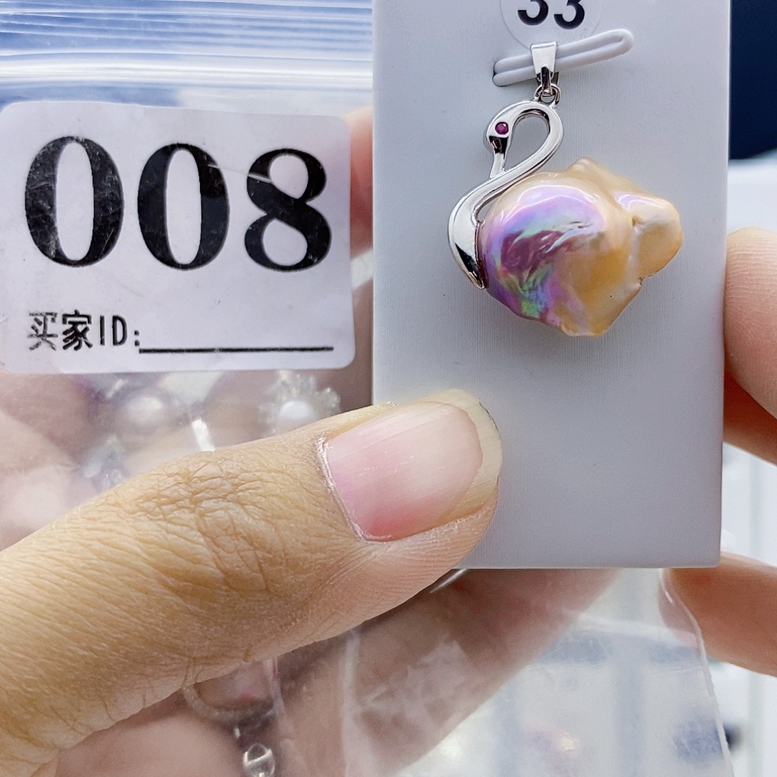 淡水珍珠颈饰钛钢