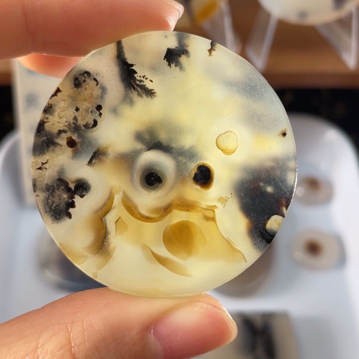 玛瑙/玉髓未镶嵌牌子