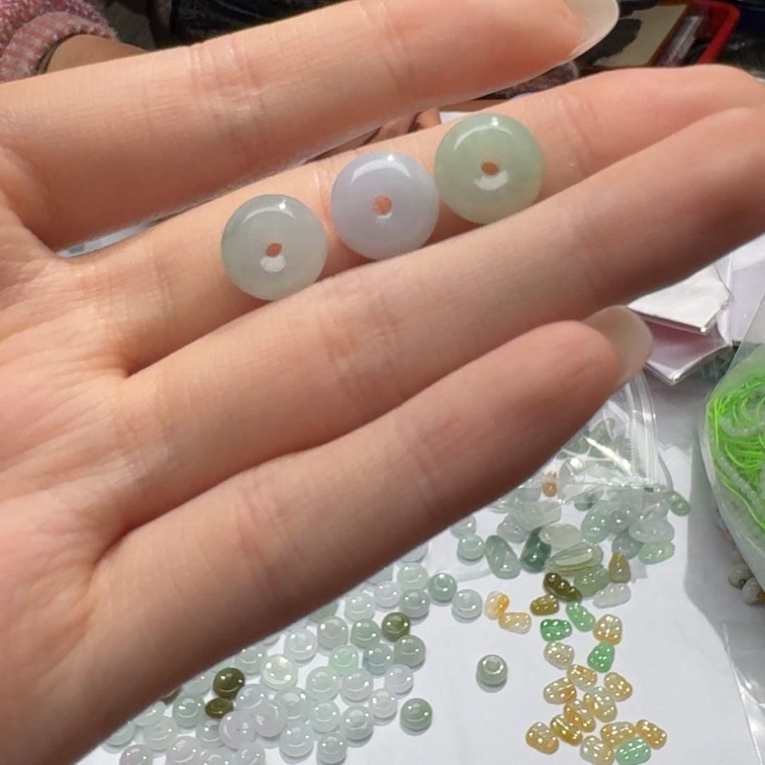 未镶嵌挂件翡翠梅*