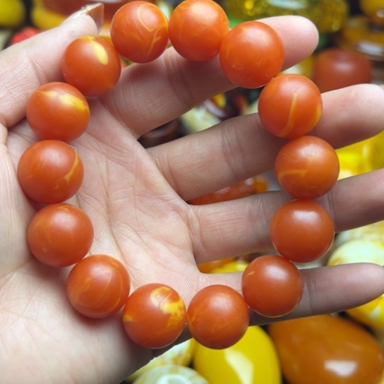 琥珀手串未镶嵌?*?蜜蜡