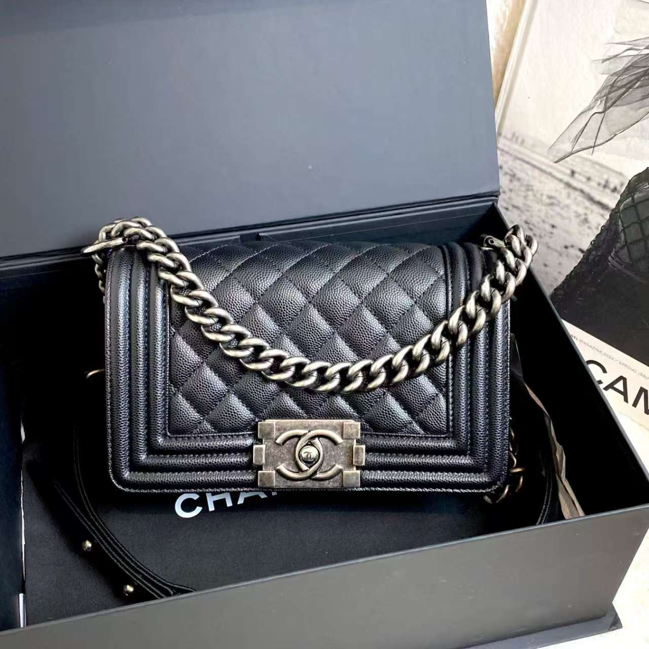 99新 Chanel/香奈儿 黑银leboy小号28开/34350622/代卖服务/12期