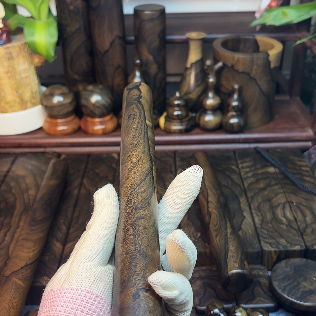 …***…破布木（黑柿木）棍一个