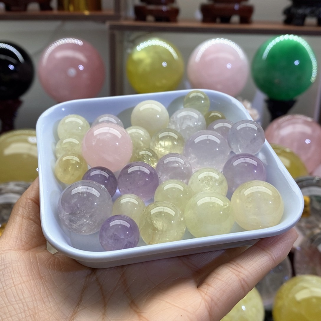 未镶嵌珠宝半成品水晶1