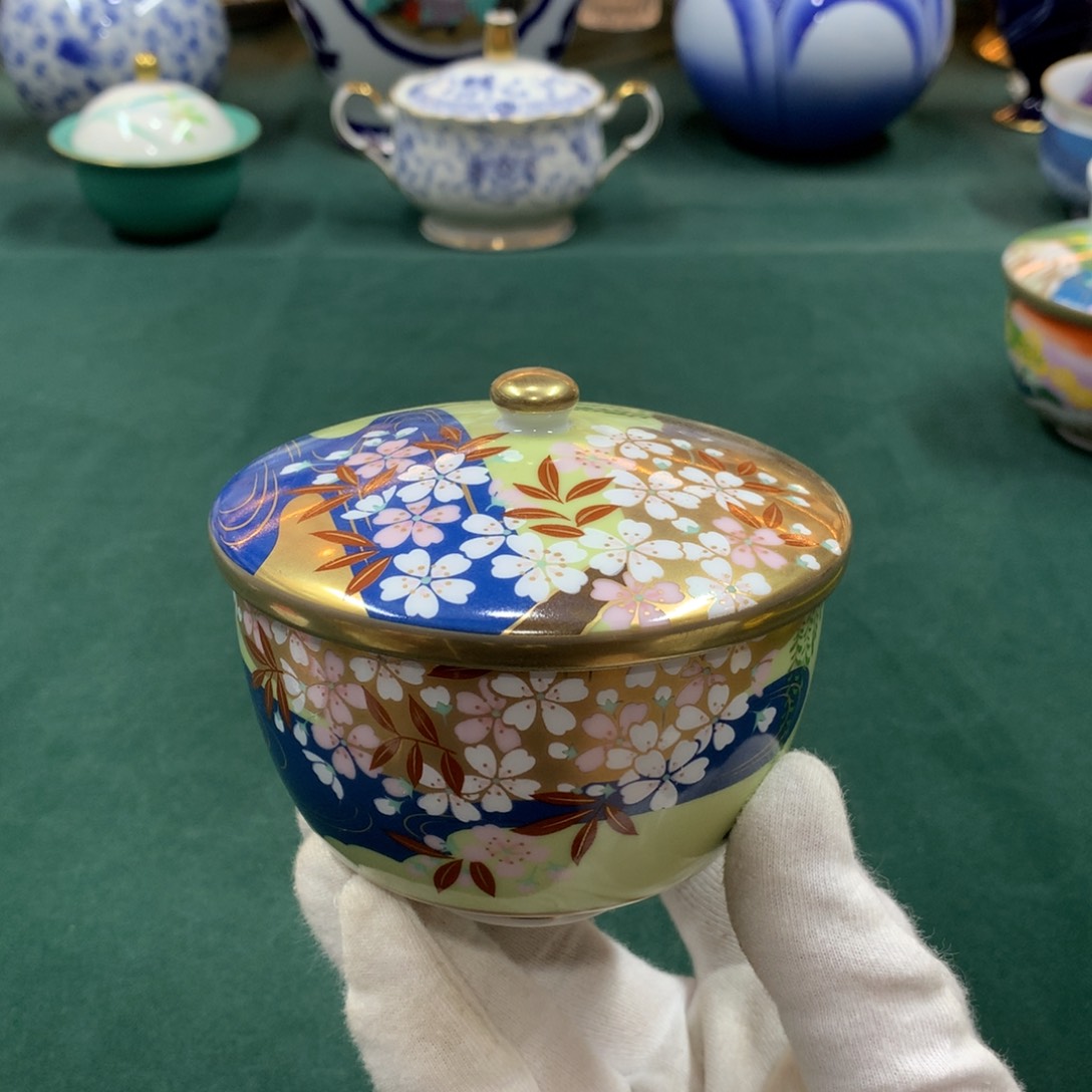 摆件全是大漂亮瓷器啊美美哒