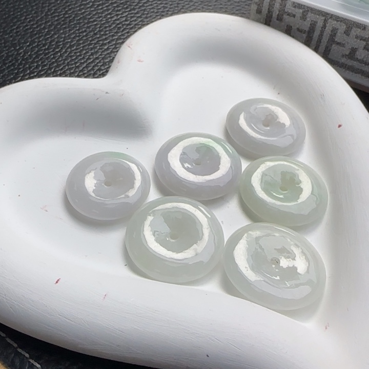 18K金镶嵌手镯翡翠翡翠平安扣