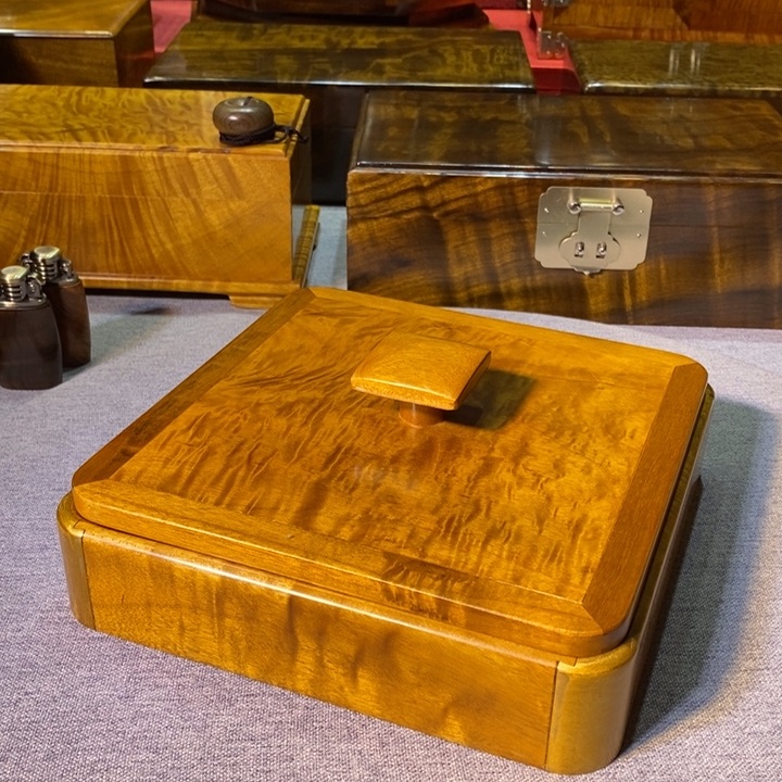 金丝楠金丝楠木小叶糖果盒