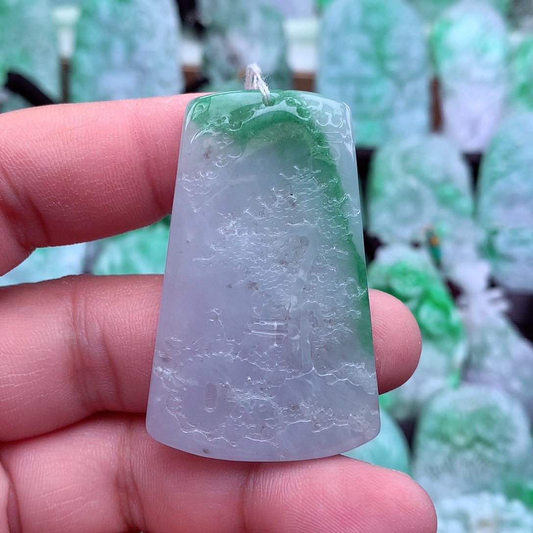 翡翠吊坠(不含链)未镶嵌