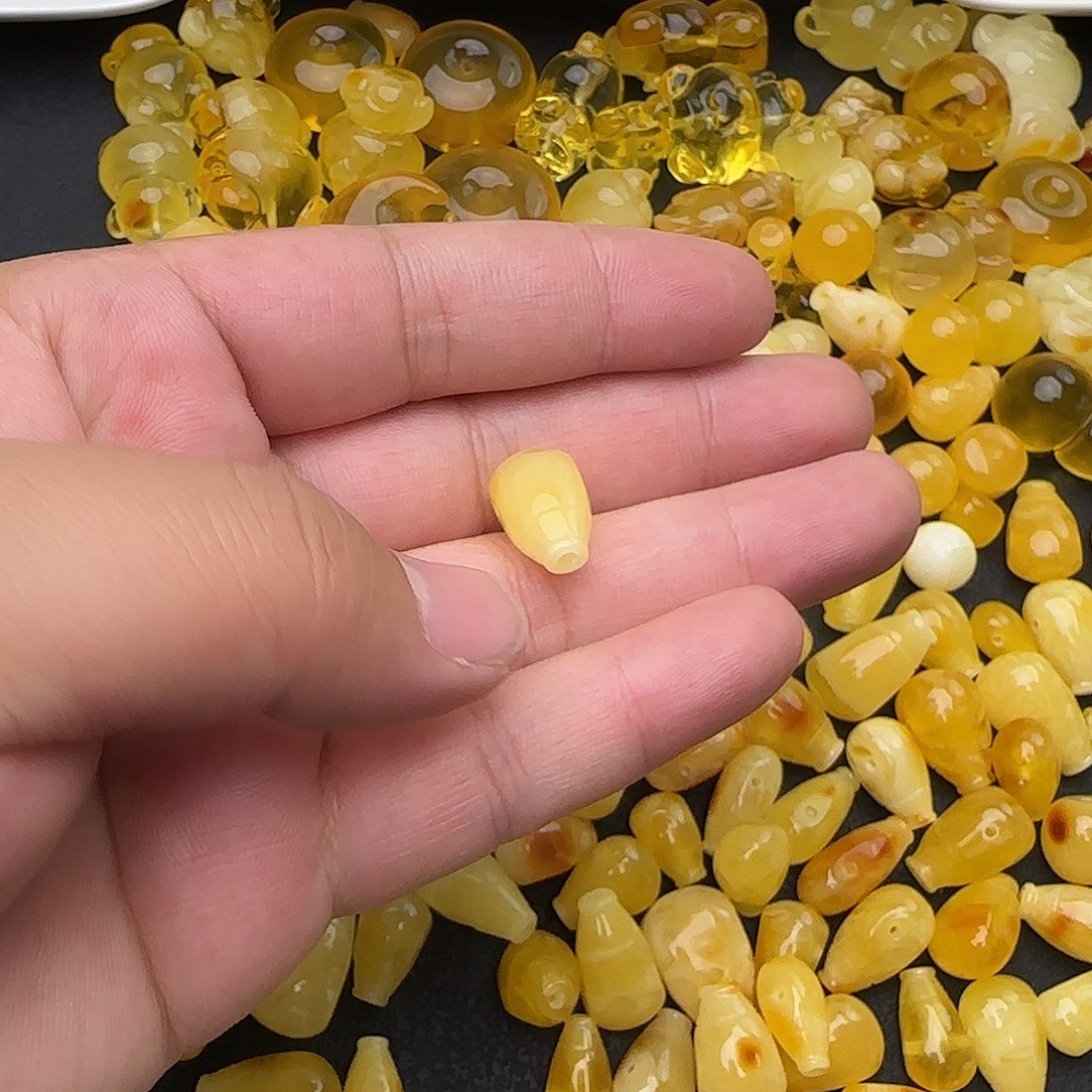 #***&琥珀未镶嵌珠宝奇石