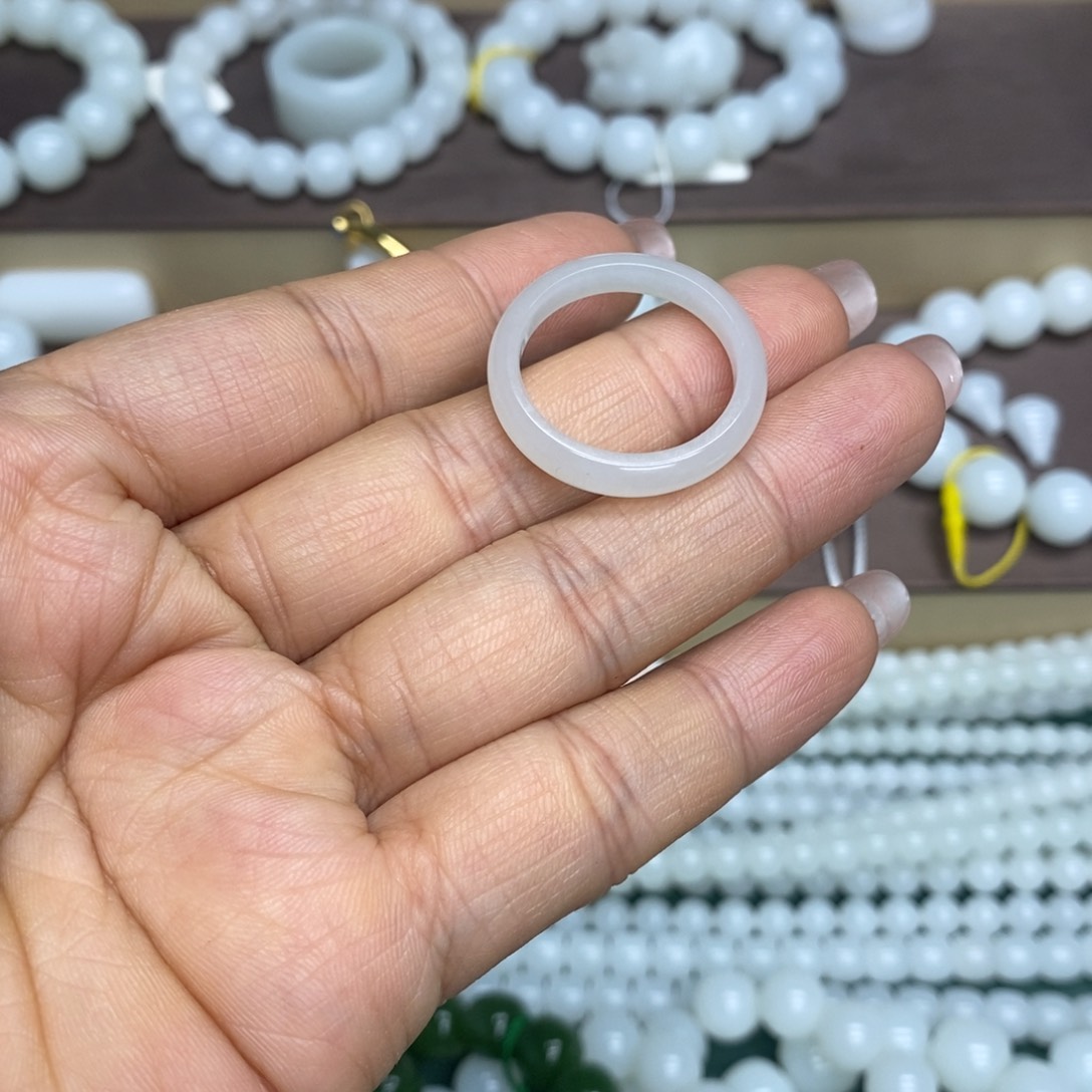 和田玉手链未镶嵌?*