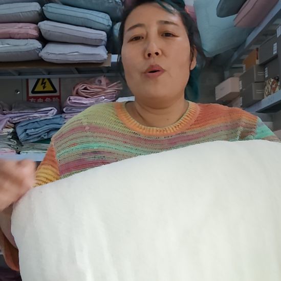 棉被子1m8×2m。棉花被子