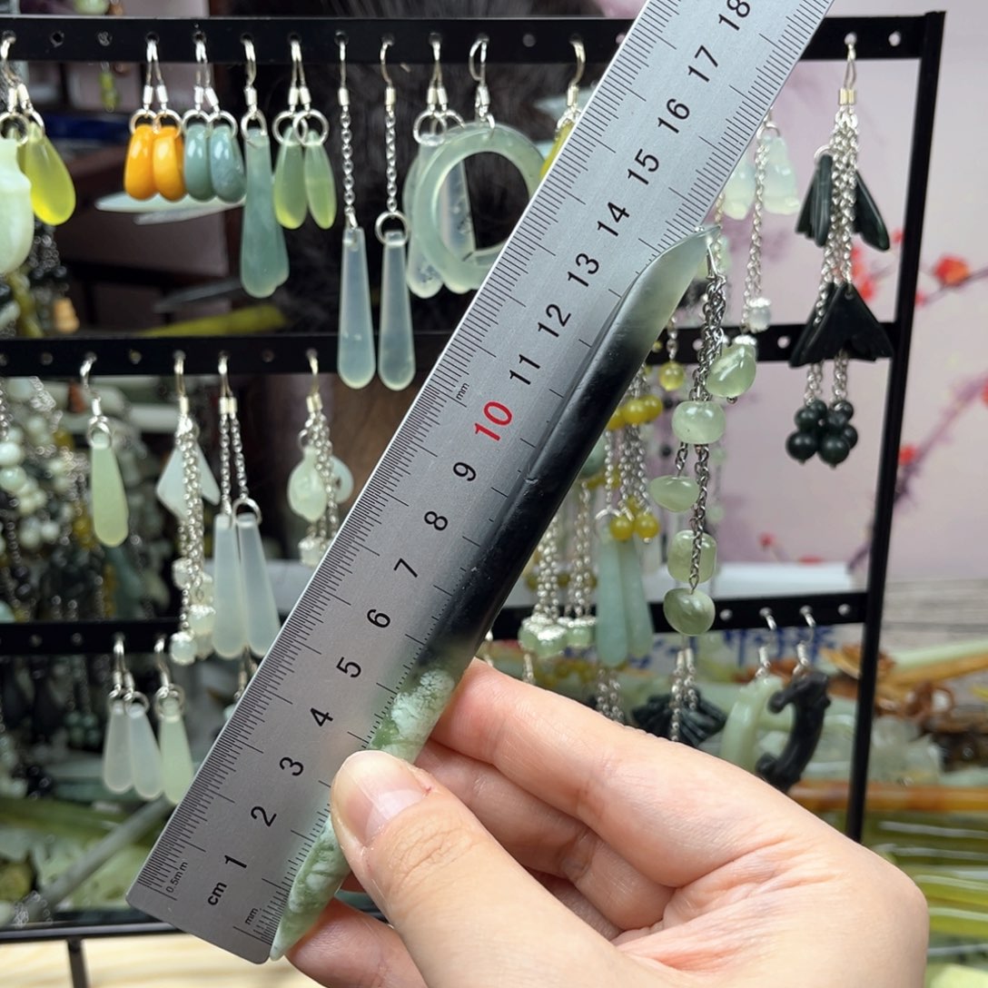 未镶嵌岫玉发饰长度15厘米左右