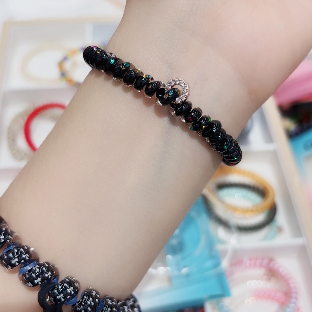 非金属发饰65号手链一条黑烟花