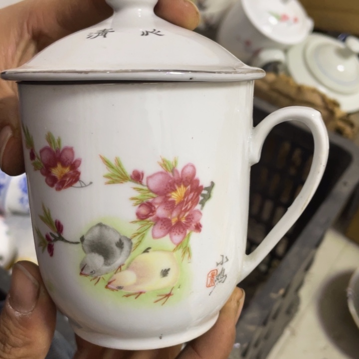 摆件陶瓷盘子碗砂锅都有