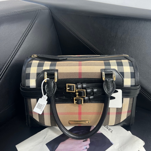 95新 BURBERRY/博柏利 捐金沉珠/波士顿经典格纹
