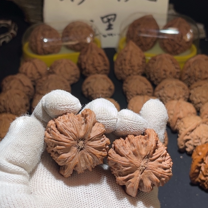 无***人文玩核桃把件文玩核桃