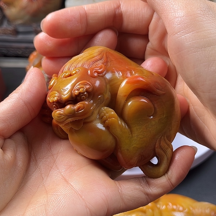 观***翠寿山石手把件把玩件