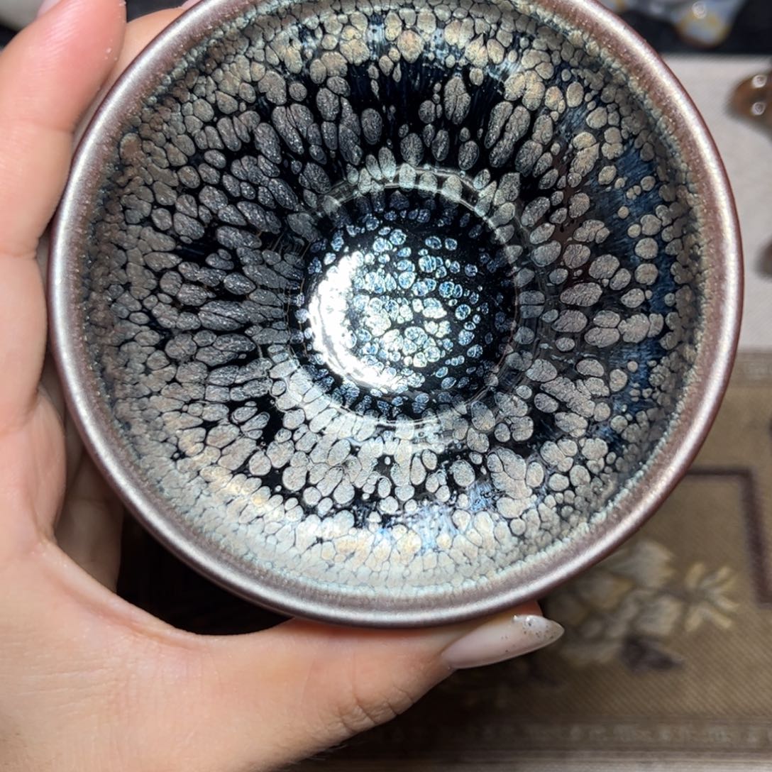 茶盏栖落的茶杯好好看