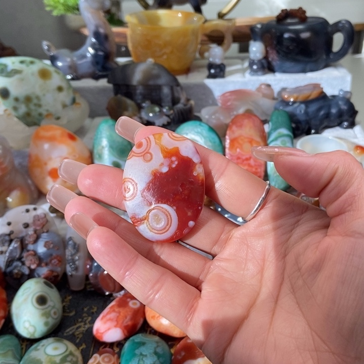 玛瑙/玉髓颈饰未镶嵌