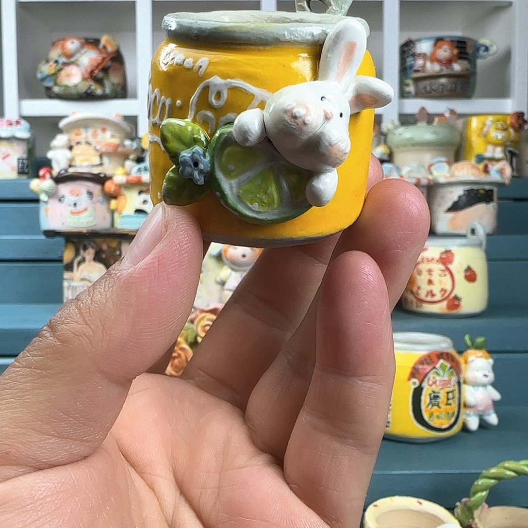 多肉花盆：柠檬小兔