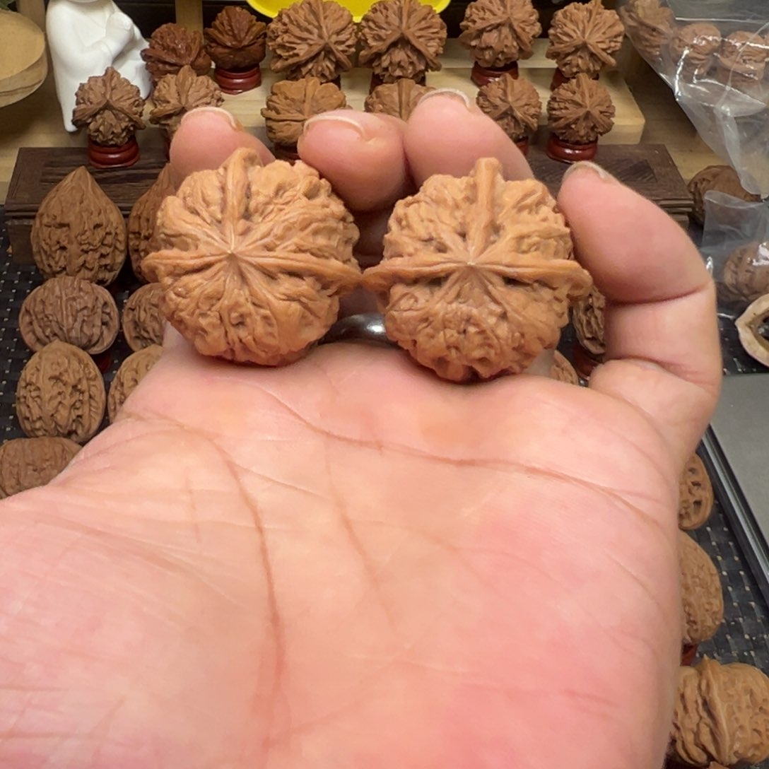 把件文玩核桃全品异形三棱t字福利