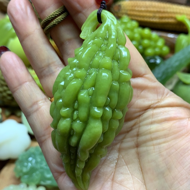 蛇纹石玉手把未镶嵌