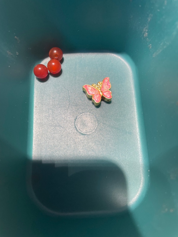                足金a1    加 玛 瑙