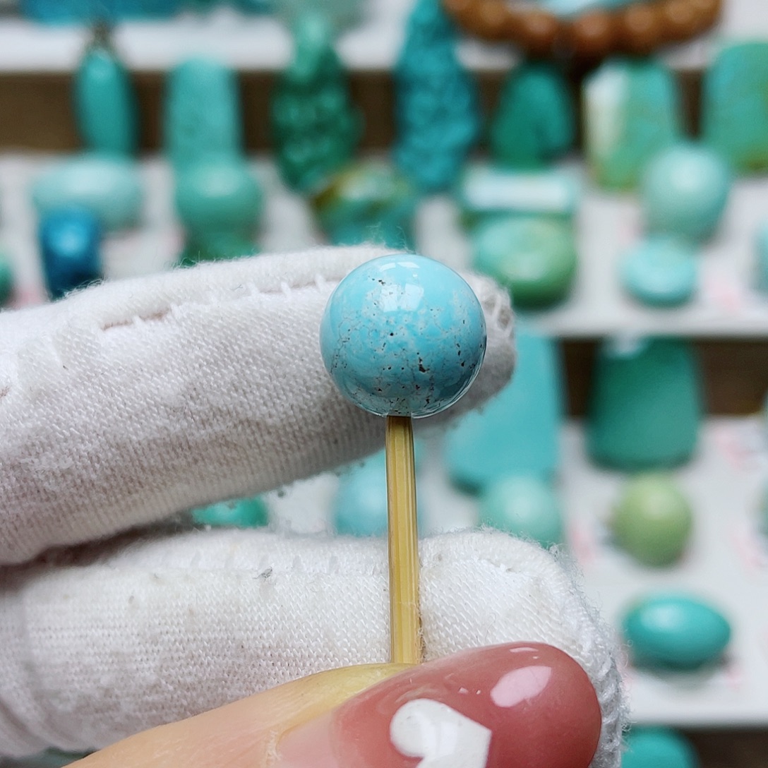 绿松石未镶嵌挂件