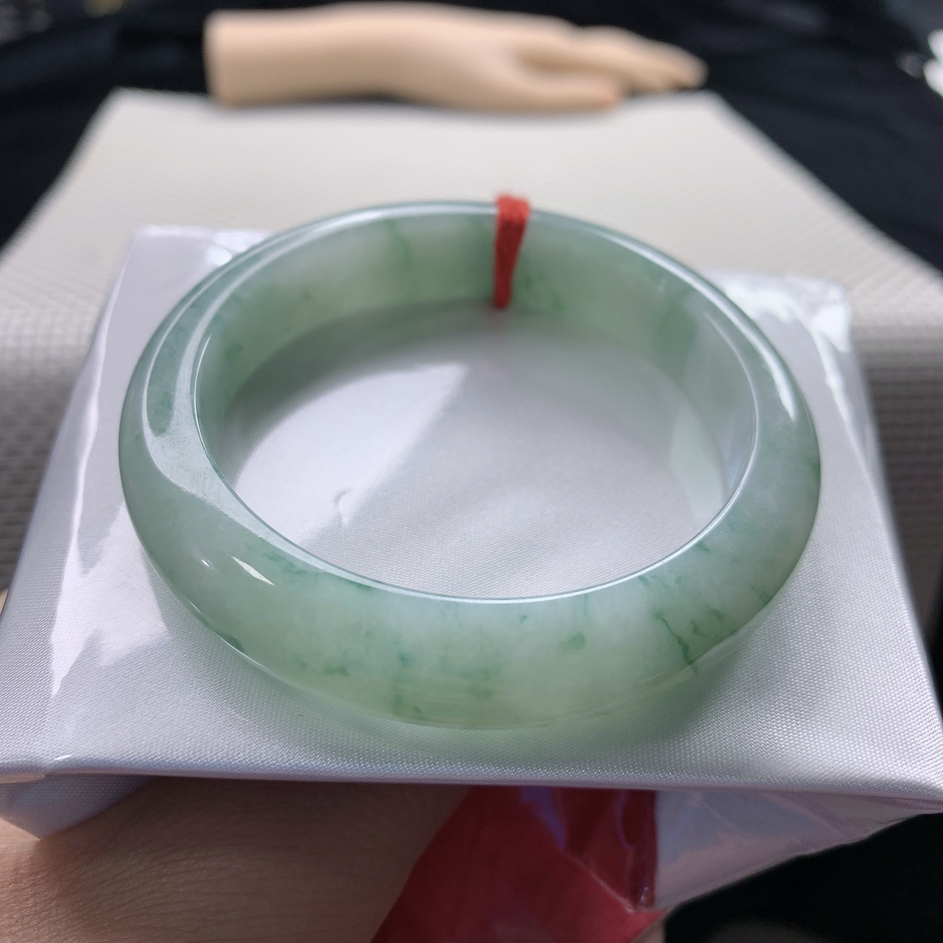 细糯52圈飘花翡翠手镯精美时尚百搭女款缅甸天然A货翡翠玉镯13157