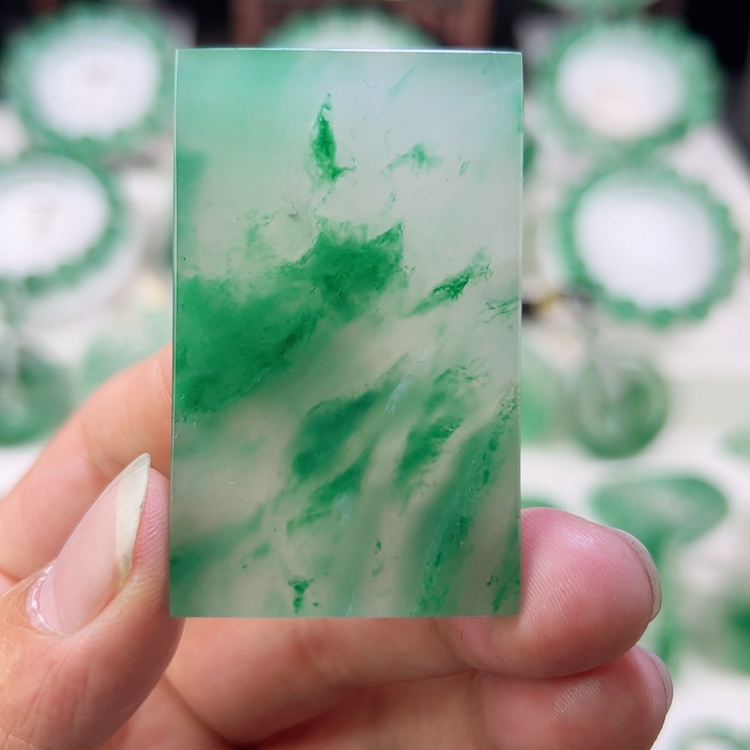 石英质玉吊坠(赠链)未镶嵌无事牌挂件